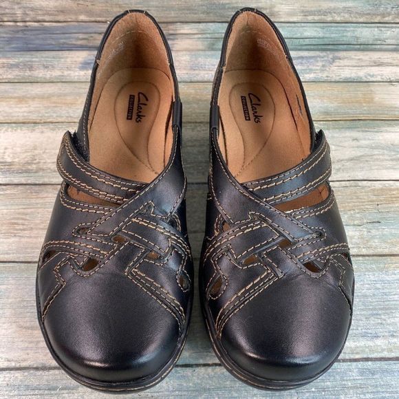 Clarks Womens Size 7M Loafers Comfort Shoes Black Leather Casual - Picture 3 of 10